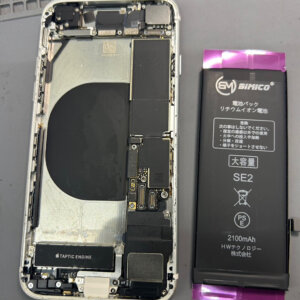 iPhone SE2 バッテリー交換