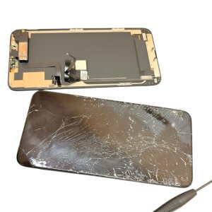 【登別店】iPhone11ProMax 液晶交換修理｜画面表示不良も即日対応