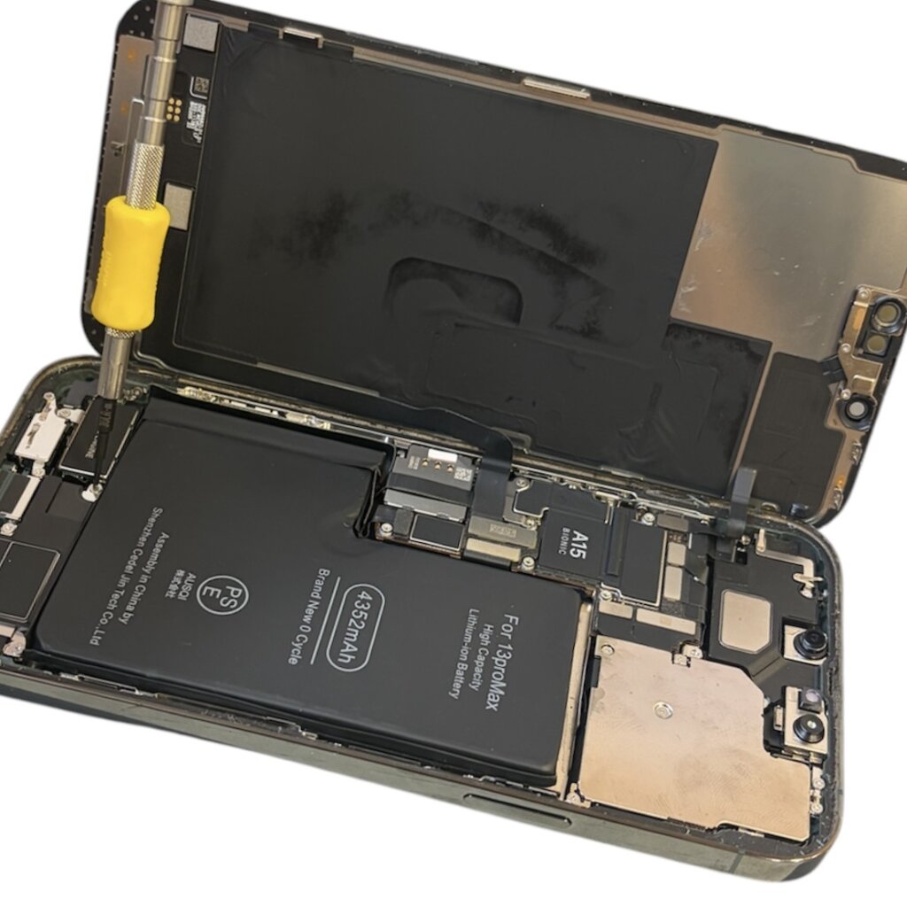 iPhone13ProMax バッテリー交換