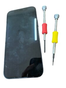 iPhone12 パネル交換