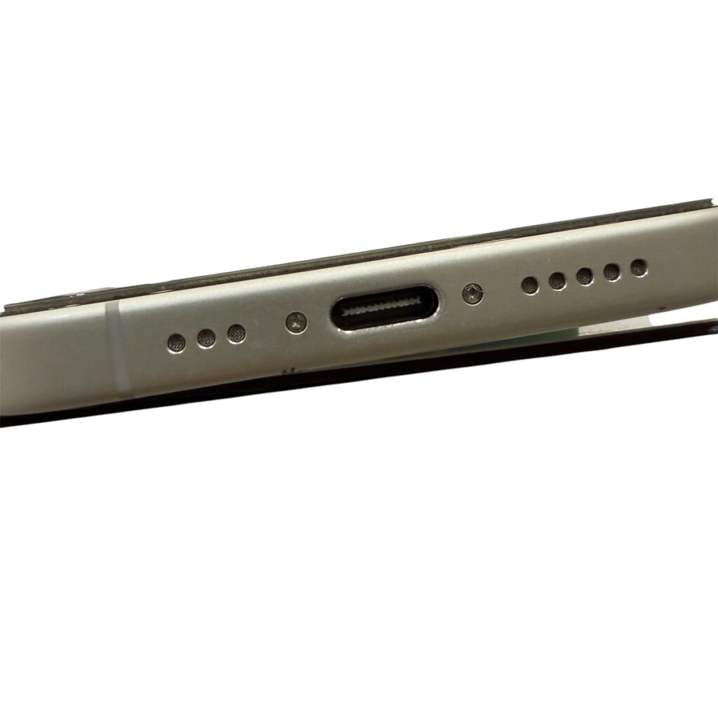 【データそのまま！】iPhone16 ドックコネクター交換