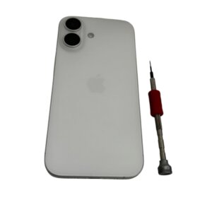 【即日修理！】iPhone13　液晶交換