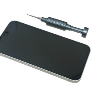 iPhone16e 液晶交換