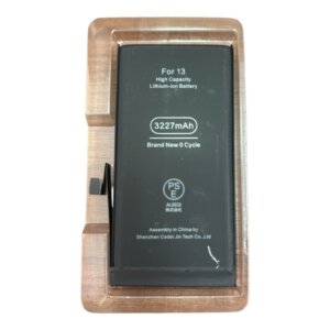 iPhone13　バッテリー交換