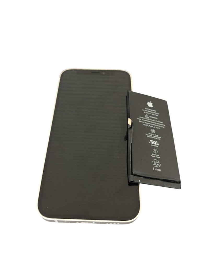 iPhone12　バッテリー交換