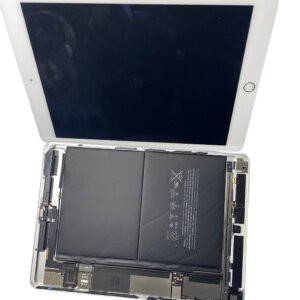 iPad Air液晶パネル交換| つくばみらい市| iPad修理ご予約にて対応！