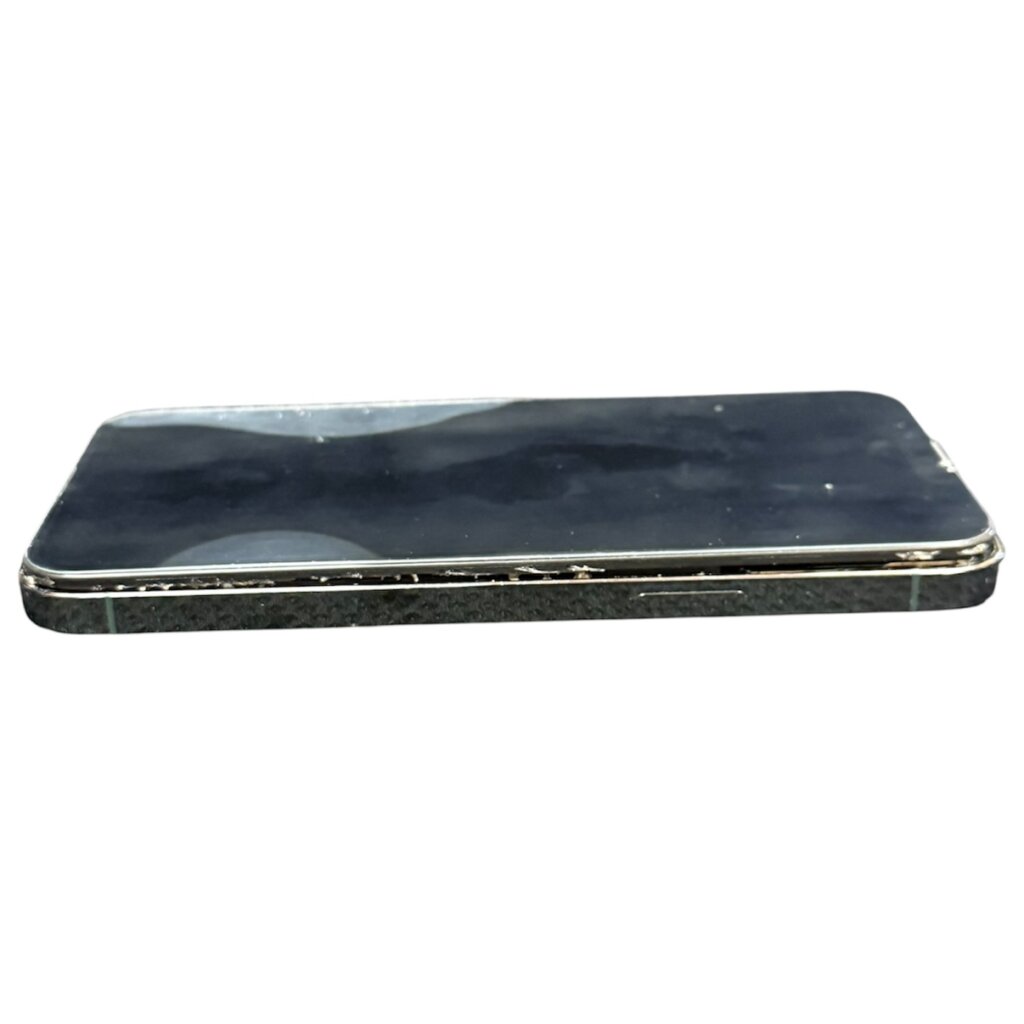 iPhone13ProMax バッテリー交換 バッテリー膨張 最大容量67％