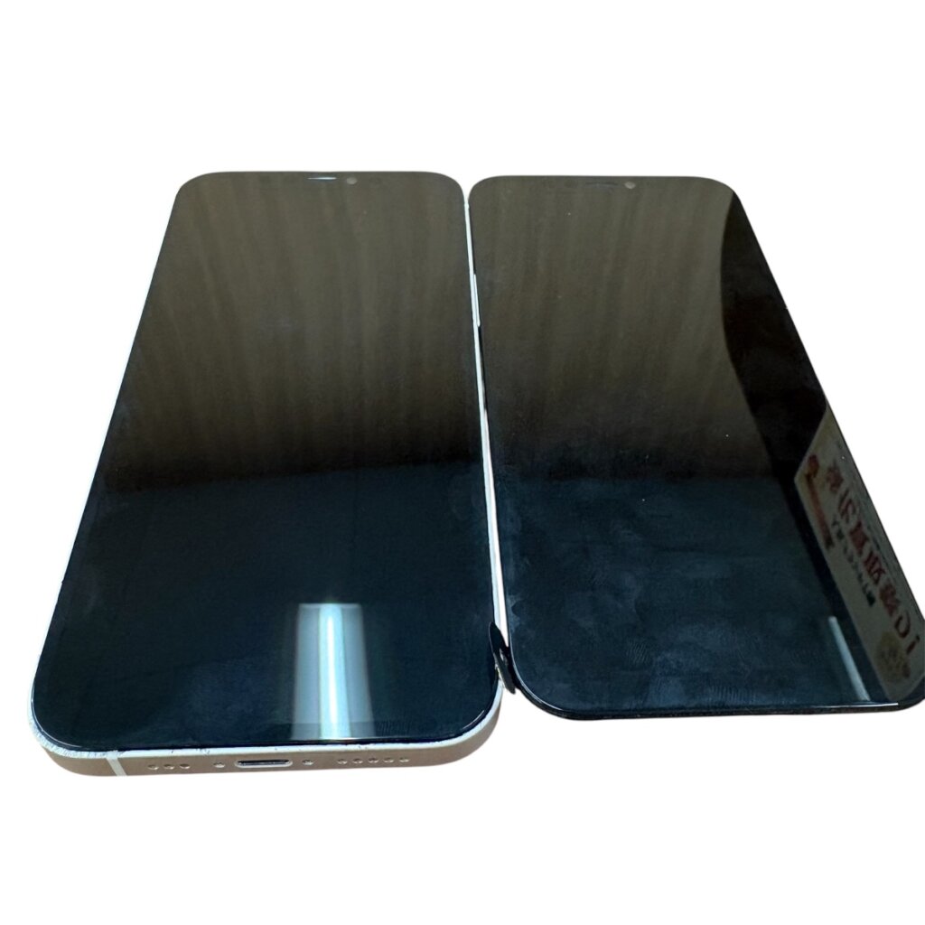 【即日修理!!】iPhone12　液晶交換