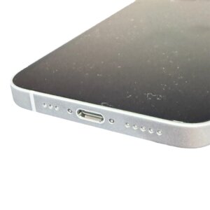 iPhone16e ライトニング交換