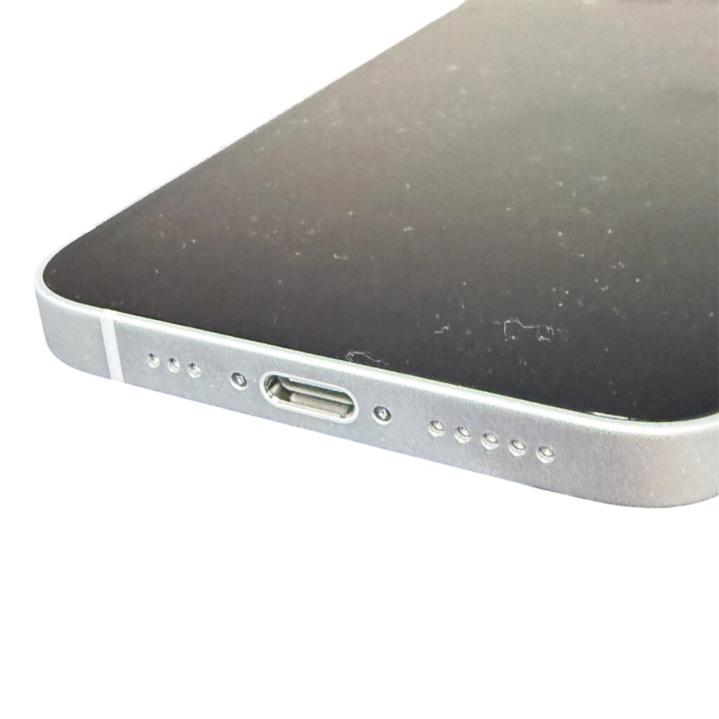 iPhone16e ライトニング交換
