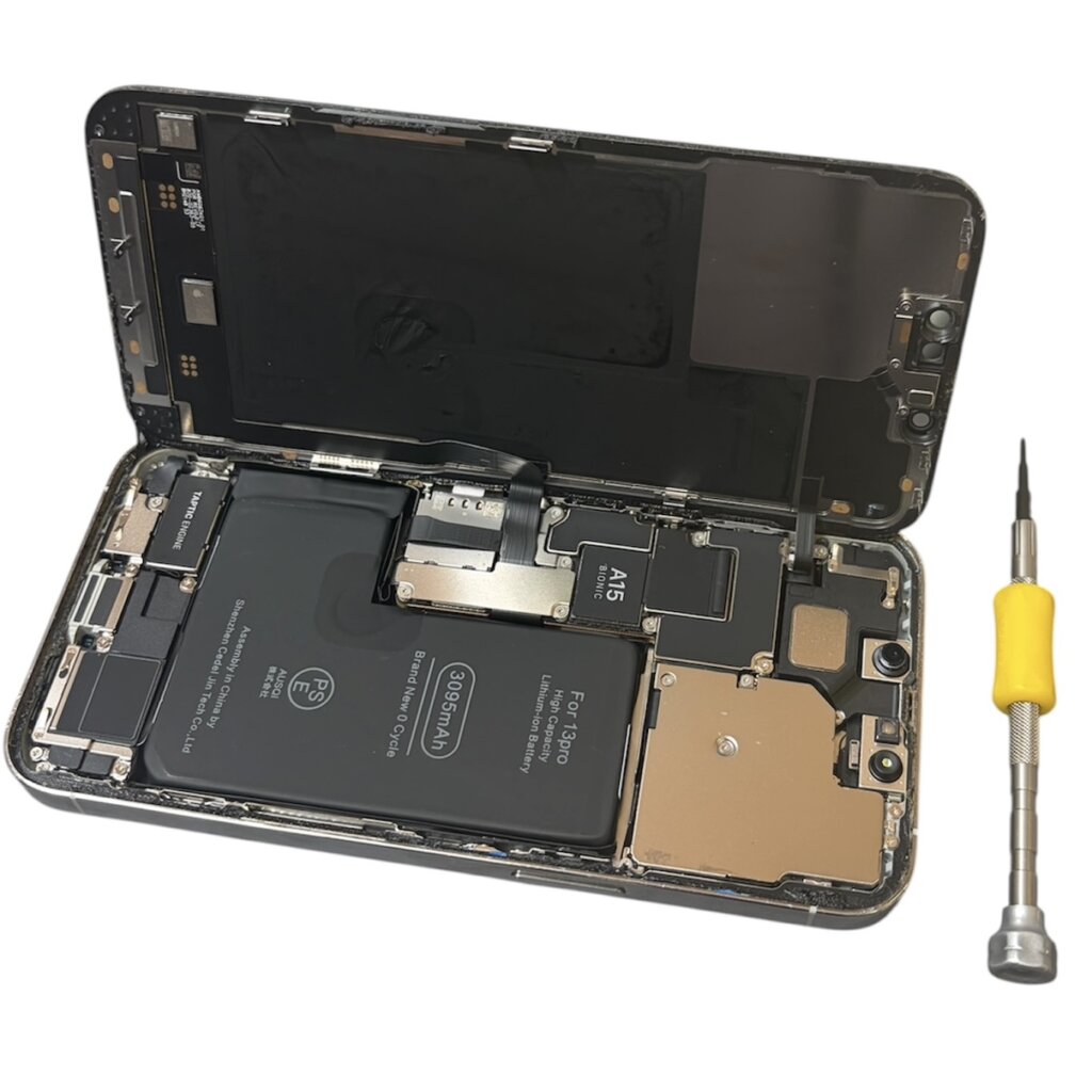 iPhone13Pro バッテリー交換修理