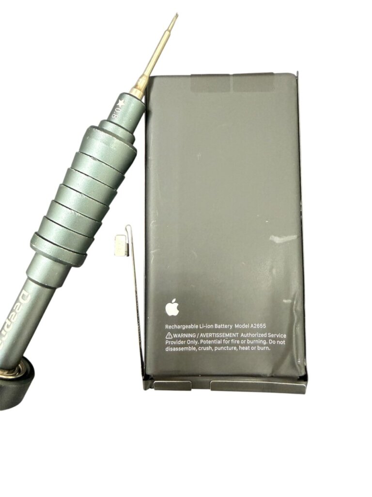 iPhone13 バッテリー交換