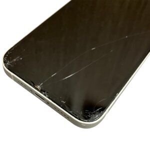 iPhone12 画面割れ修理｜落下による液晶・ガラス割れを修理