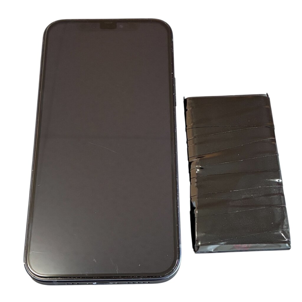 iPhone12 バッテリー交換