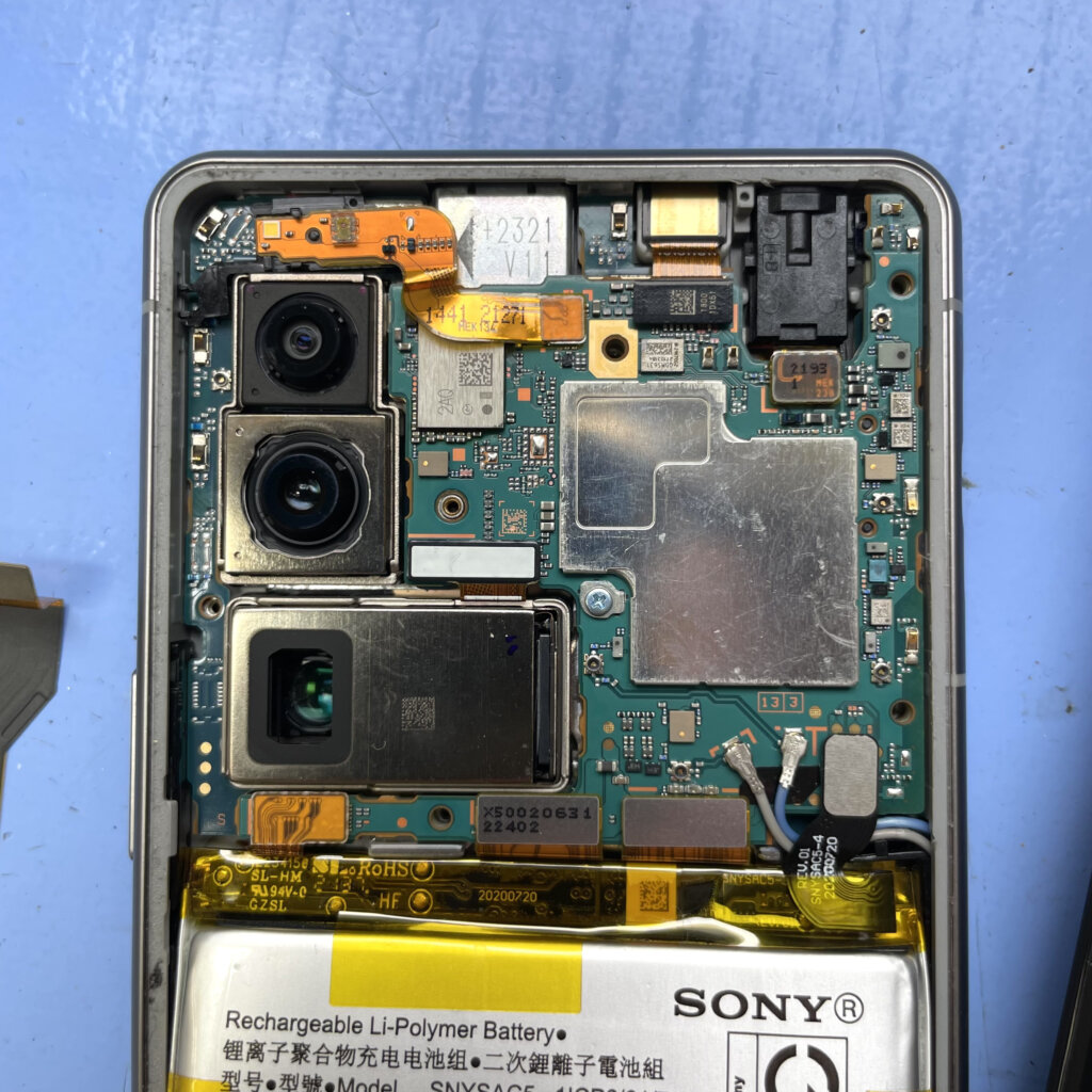 【Android Xperia 5 III  水没修理】お風呂場で濡れてしまった端末を復旧作業！｜前橋市総社町