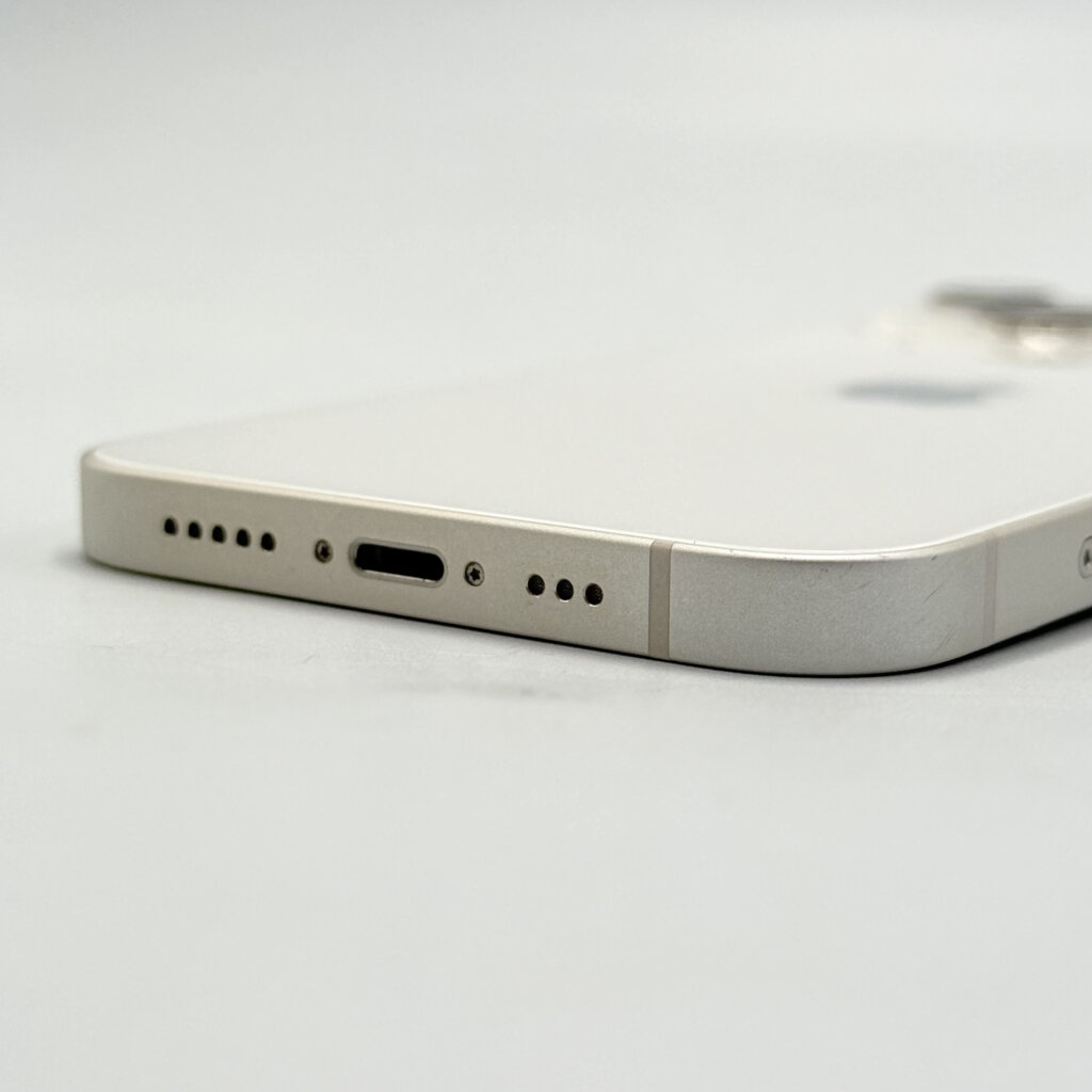 【iPhone13 ライトニングコネクタ修理】充電ケーブルを挿しても充電が始まらない症状を改善！｜高崎市倉賀野町