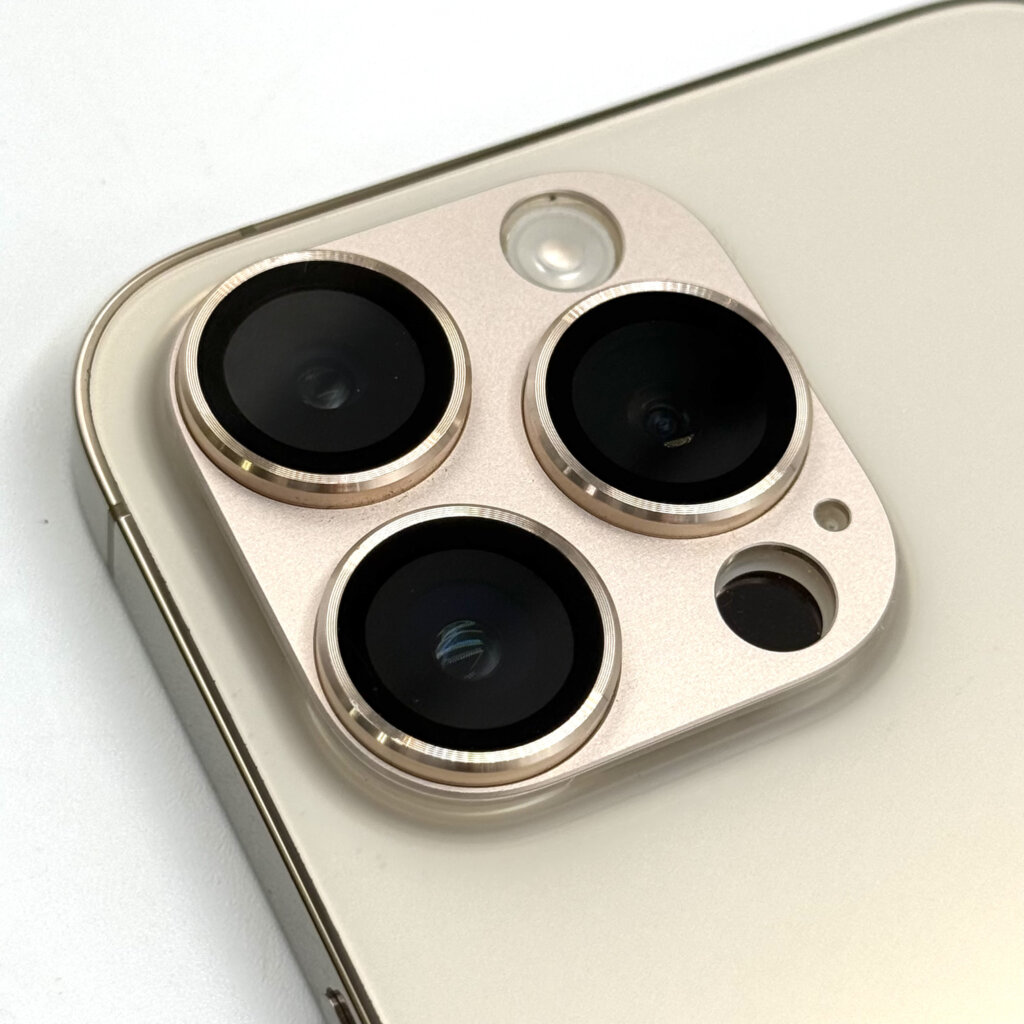 【iPhone14ProMax アウトカメラレンズ交換】カメラレンズの割れを修理して快適に撮影できる状態へ！｜高崎市西国分町