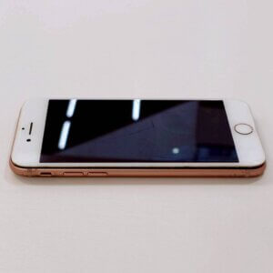 iPhone8 バッテリー交換