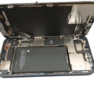 iPhone13 バッテリー交換