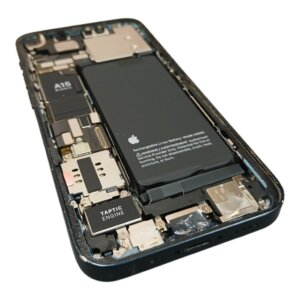 iPhone 水没による液晶不良・画面交換修理