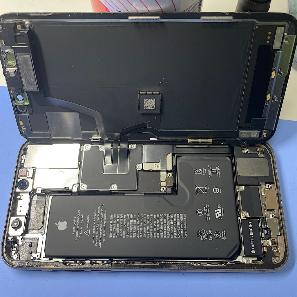 iPhone11バッテリー交換修理| 印西市| 液晶パネル交換も電話予約で即日お渡しの修理対応しております‼︎