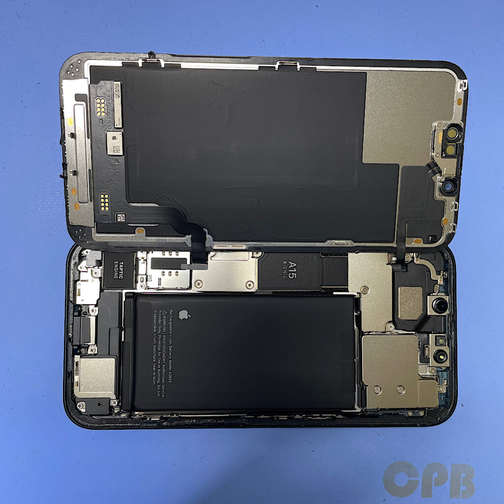 iPhone13 miniバッテリー交換| 取手市井野| iPhone買取り強化中