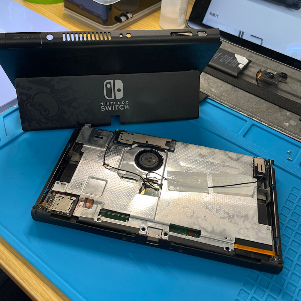 任天堂Switch 液晶交換修理|武蔵村山市残堀|  ニンテンドースイッチも即日修理対応しております‼︎