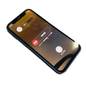 iPhone12mini 液晶交換（液晶不良／黒い滲み）