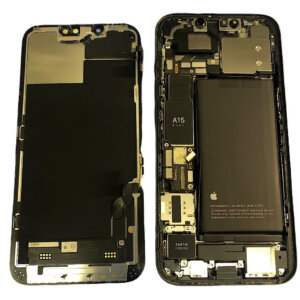 iPhone13画面割れのためパネル交換修理