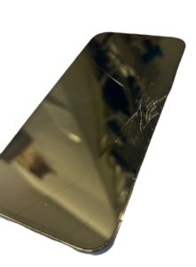iPhone13ProMaxフロントパネル交換