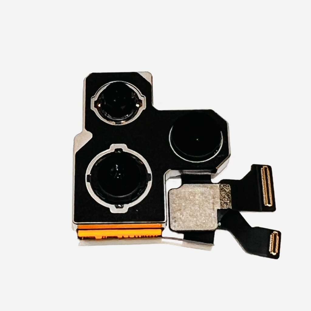 iPhone13Pro アウトカメラ修理