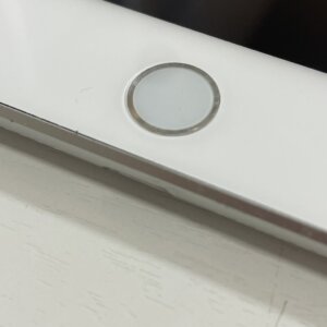 【データそのまま!!】iPad6　ドッグコネクター修理