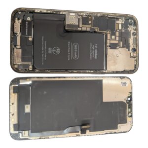 iPhone12 Pro Max パネル交換修理