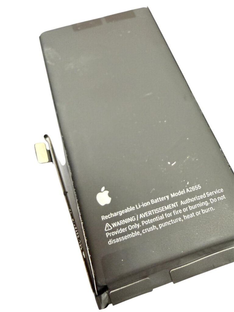 iPhone13 バッテリー交換