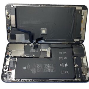iPhone11バッテリー交換修理| 印西市| 液晶パネル交換も電話予約で即日お渡しの修理対応しております‼︎