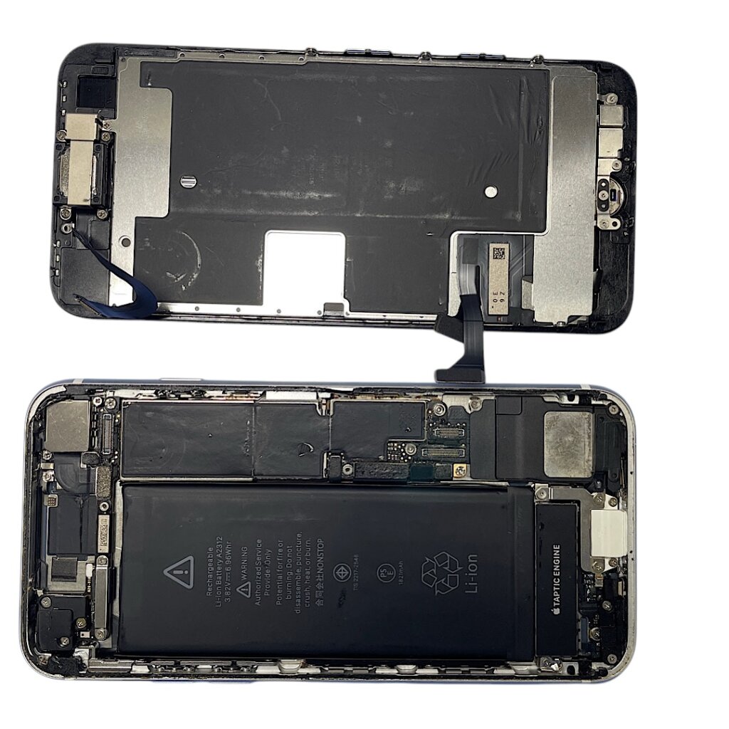 iPhone SE3バッテリー交換| 守谷市本町| 液晶パネル交換も即日お渡しの修理対応しております！