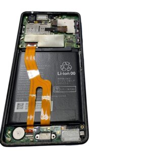 Android AQUOSバッテリー交換/龍ケ崎市/液晶パネル交換も即日対応致します。