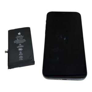 iPhone 13 バッテリー交換