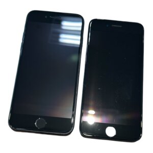 iPhoneSE2 ホームボタン不良（液晶交換）
