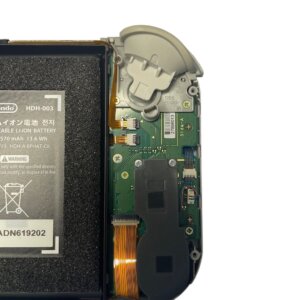 任天堂Switchライトジョイコンスティック交換|つくばみらい市｜液晶パネル交換も即日お渡しで修理対応しております‼︎