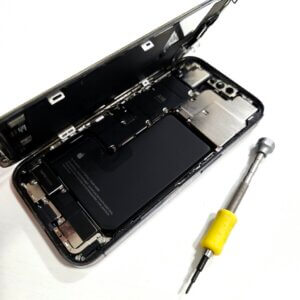 iPhone14ProMax バッテリー交換