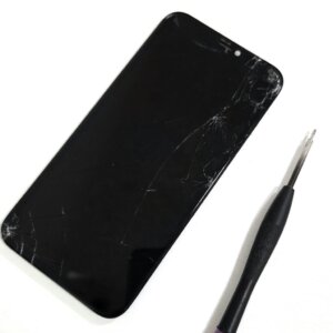 iPhone11 液晶交換
