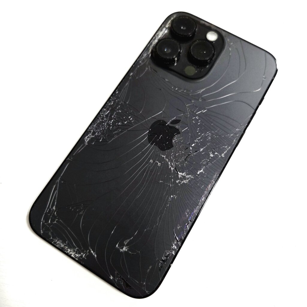 iPhone14ProMax 背面パネル 修理