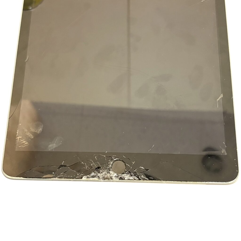 iPad 8 液晶交換