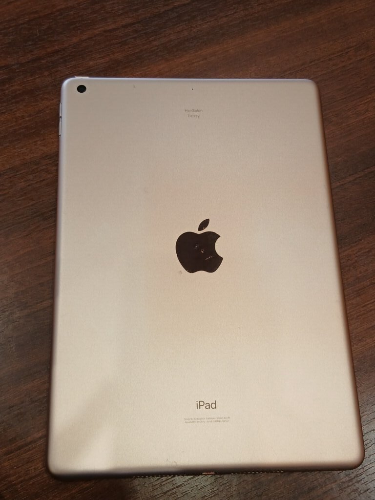 【充電ができない】【データそのまま！】 iPad(第8世代)ドックコネクタ修理