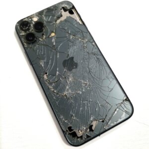 iPhone11Pro 背面パネル
