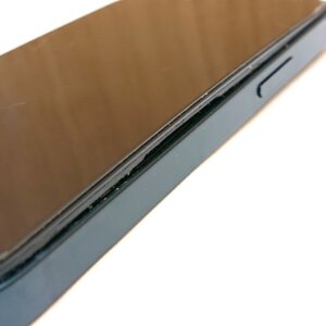 iPhone13mini バッテリー膨張 交換修理