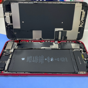 iPhone8Plus 画面映らない‼︎液晶交換| 福生市東町|  iPhoneの水没修理も対応致します！