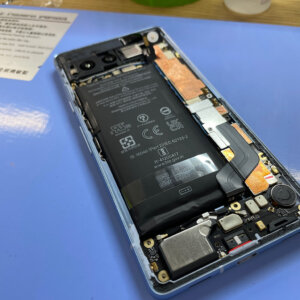 Google pixelバッテリー膨張 電池交換 |武蔵村山市伊奈平| アンドロイド携帯も修理対応しております‼︎