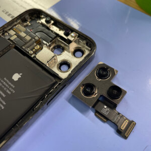 iPhone13ProMax カメラ異音でリアカメラ交換修理|福生市加美平|  カメラ交換もご予約で修理対応しております‼︎